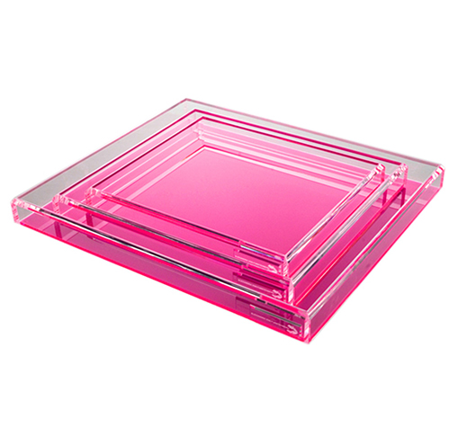 alexandra-von-furstenberg-tray A contrast base brings a pop of color to this Alexandra Von Furstenberg Soulmate Fearless Tray, crafted in transparent acrylic — more gifts for her on @SavvyHome