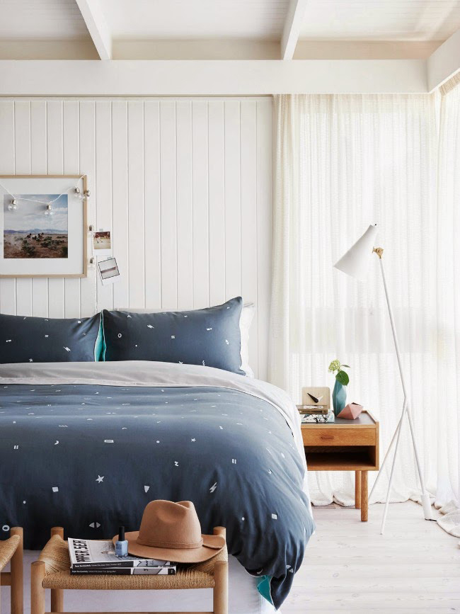 Guest Bedroom Essentials to Make them Feel at Home • @SavvyHome