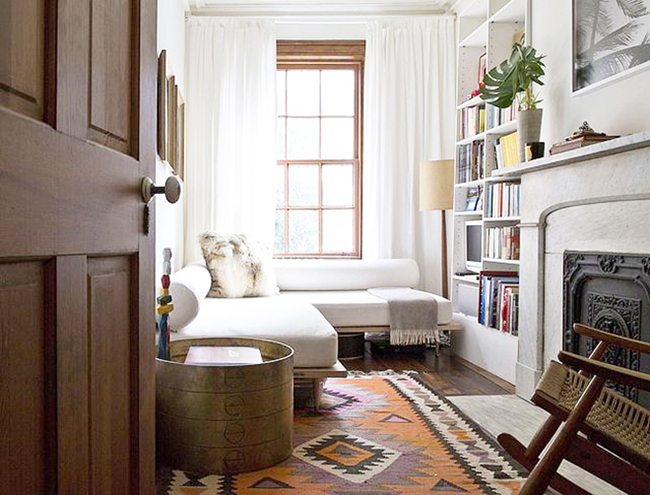 5 Tricks for Small Space Living on @SavvyHome