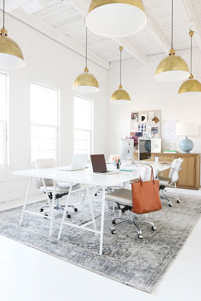 How to Pick a Rug for Your Home Office