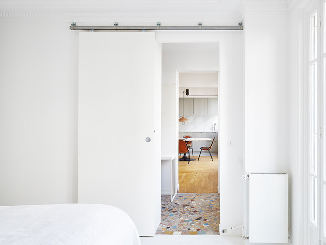 Minimal Paris Apartment by Paris Architecture