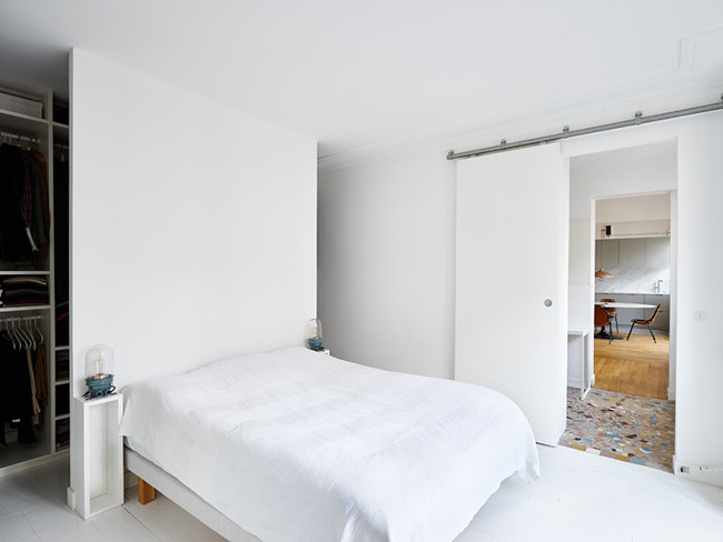 Minimal Paris Apartment by Paris Architecture