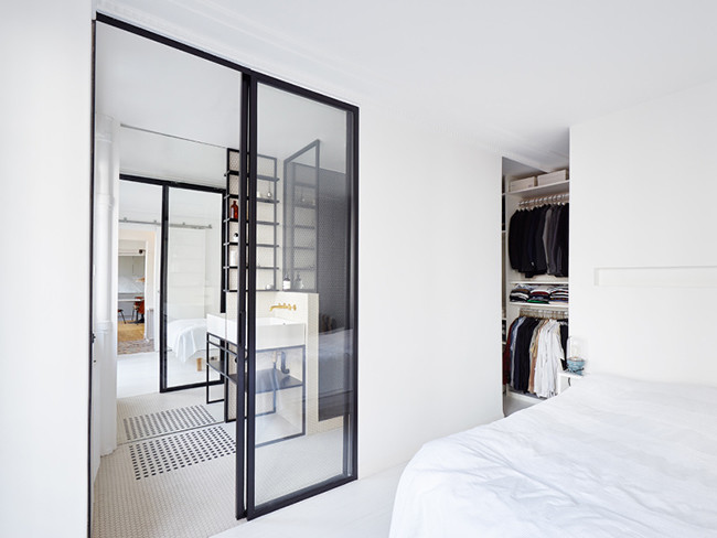 Minimal Paris Apartment by Paris Architecture