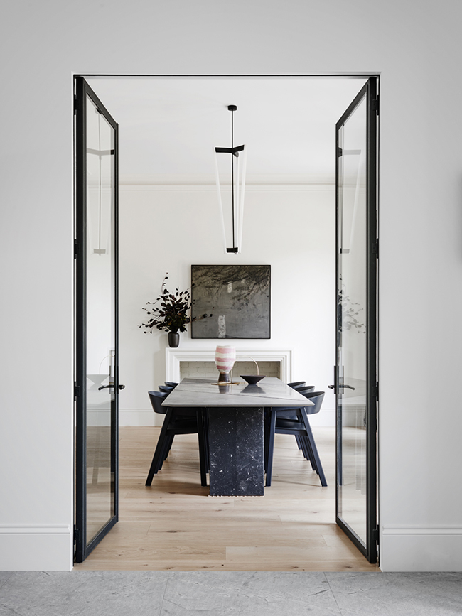 Inside an Architecturally Stunning Melbourne House • on @SavvyHome