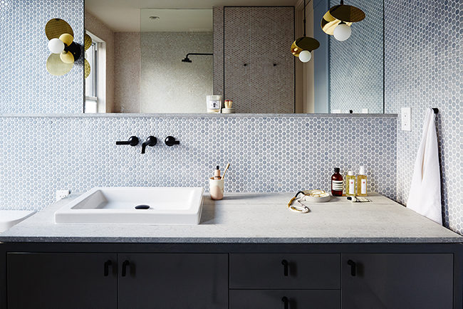 Inside a Perfectly Moody Fort Greene Townhouse • on @SavvyHome